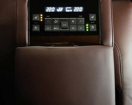 Лексус ЛХ 2018 у Львові на Automoto.ua Чорний Лексус ЛХ, об'ємом двигуна 4.46 л та пробігом 72 тис. км за 81700 $, фото 35 на Automoto.ua