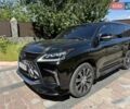 Черный Лексус ЛХ, объемом двигателя 5.66 л и пробегом 53 тыс. км за 95000 $, фото 1 на Automoto.ua