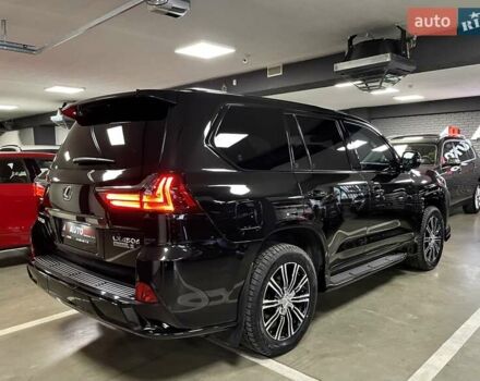 Чорний Лексус ЛХ, об'ємом двигуна 4.46 л та пробігом 74 тис. км за 79700 $, фото 11 на Automoto.ua