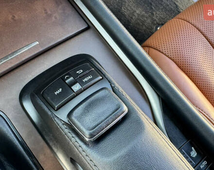 Черный Лексус ЛХ, объемом двигателя 4.46 л и пробегом 185 тыс. км за 67500 $, фото 68 на Automoto.ua