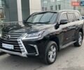 Черный Лексус ЛХ, объемом двигателя 4.46 л и пробегом 353 тыс. км за 50313 $, фото 2 на Automoto.ua