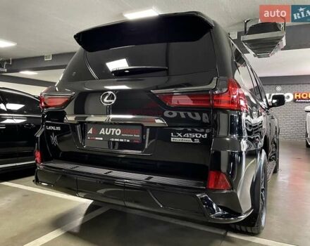 Лексус ЛХ 2018 у Львові на Automoto.ua Чорний Лексус ЛХ, об'ємом двигуна 4.46 л та пробігом 72 тис. км за 81700 $, фото 16 на Automoto.ua