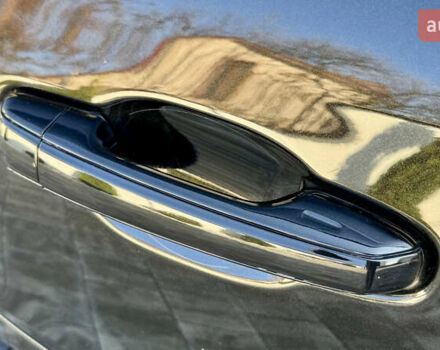 Черный Лексус ЛХ, объемом двигателя 4.46 л и пробегом 185 тыс. км за 67500 $, фото 34 на Automoto.ua