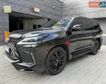 Чорний Лексус ЛХ, об'ємом двигуна 4.46 л та пробігом 147 тис. км за 69900 $, фото 16 на Automoto.ua