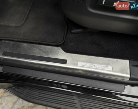 Черный Лексус ЛХ, объемом двигателя 4.46 л и пробегом 208 тыс. км за 70000 $, фото 30 на Automoto.ua