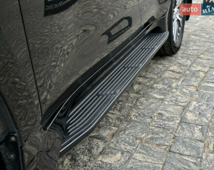 Черный Лексус ЛХ, объемом двигателя 4.46 л и пробегом 208 тыс. км за 70000 $, фото 14 на Automoto.ua