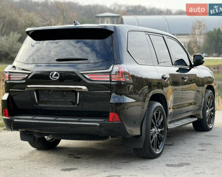 Чорний Лексус ЛХ, об'ємом двигуна 4.46 л та пробігом 74 тис. км за 84300 $, фото 18 на Automoto.ua