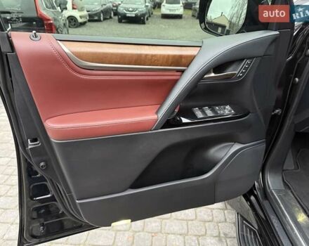 Черный Лексус ЛХ, объемом двигателя 4.46 л и пробегом 120 тыс. км за 69999 $, фото 47 на Automoto.ua