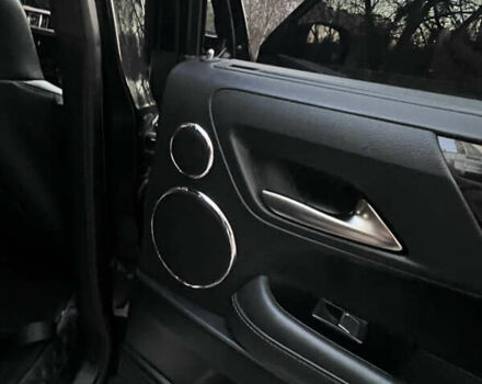 Черный Лексус ЛХ, объемом двигателя 5.66 л и пробегом 127 тыс. км за 76000 $, фото 19 на Automoto.ua