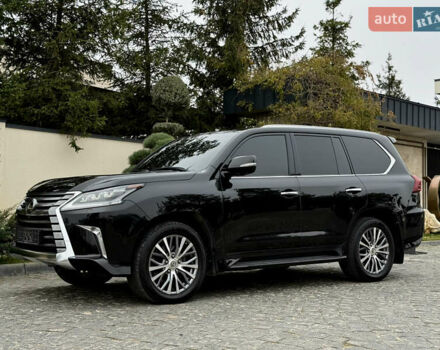 Черный Лексус ЛХ, объемом двигателя 4.46 л и пробегом 208 тыс. км за 70000 $, фото 10 на Automoto.ua