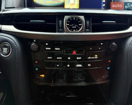 Черный Лексус ЛХ, объемом двигателя 4.46 л и пробегом 112 тыс. км за 82600 $, фото 34 на Automoto.ua