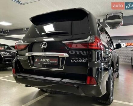 Чорний Лексус ЛХ, об'ємом двигуна 4.46 л та пробігом 156 тис. км за 73700 $, фото 14 на Automoto.ua