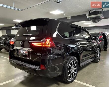 Чорний Лексус ЛХ, об'ємом двигуна 4.46 л та пробігом 156 тис. км за 73700 $, фото 12 на Automoto.ua