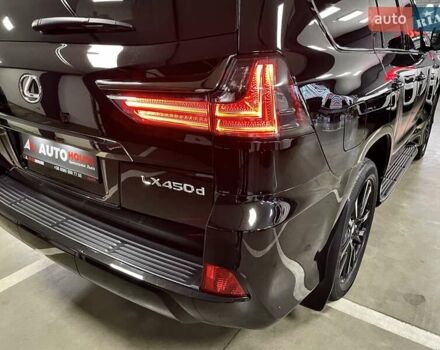 Чорний Лексус ЛХ, об'ємом двигуна 4.46 л та пробігом 85 тис. км за 82700 $, фото 73 на Automoto.ua
