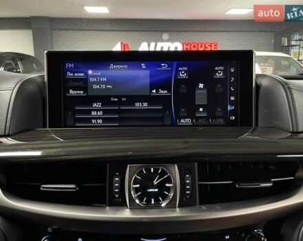 Чорний Лексус ЛХ, об'ємом двигуна 4.46 л та пробігом 85 тис. км за 82700 $, фото 60 на Automoto.ua