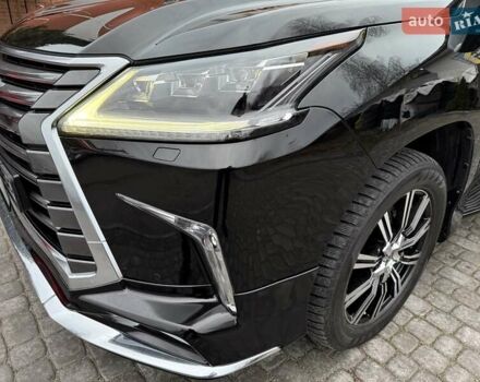 Черный Лексус ЛХ, объемом двигателя 4.46 л и пробегом 120 тыс. км за 69999 $, фото 33 на Automoto.ua