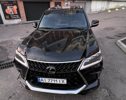 Черный Лексус ЛХ, объемом двигателя 5.66 л и пробегом 127 тыс. км за 76000 $, фото 7 на Automoto.ua