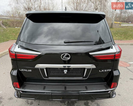 Черный Лексус ЛХ, объемом двигателя 5.66 л и пробегом 55 тыс. км за 81900 $, фото 25 на Automoto.ua