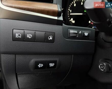 Черный Лексус ЛХ, объемом двигателя 4.46 л и пробегом 120 тыс. км за 69999 $, фото 83 на Automoto.ua