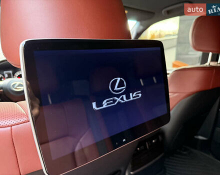 Чорний Лексус ЛХ, об'ємом двигуна 4.46 л та пробігом 147 тис. км за 69900 $, фото 62 на Automoto.ua