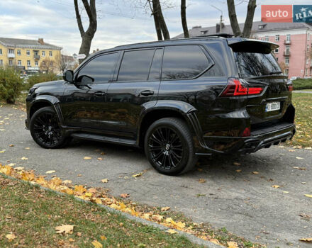 Черный Лексус ЛХ, объемом двигателя 4.46 л и пробегом 112 тыс. км за 82600 $, фото 7 на Automoto.ua