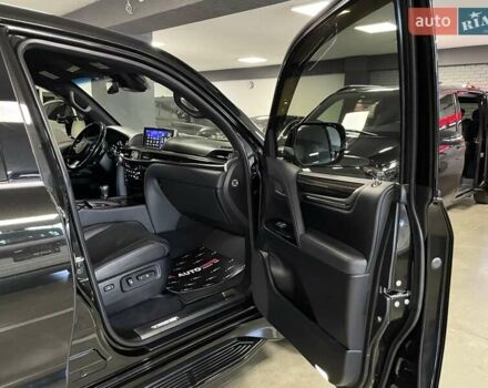 Чорний Лексус ЛХ, об'ємом двигуна 4.46 л та пробігом 156 тис. км за 73700 $, фото 41 на Automoto.ua