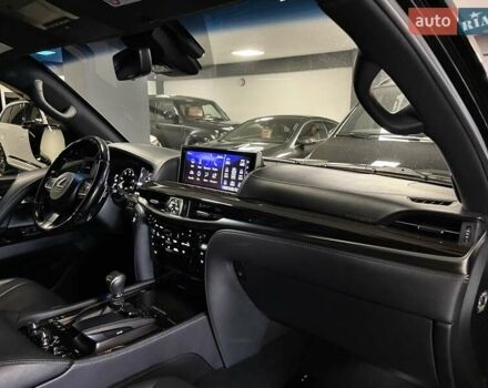 Чорний Лексус ЛХ, об'ємом двигуна 4.46 л та пробігом 156 тис. км за 73700 $, фото 44 на Automoto.ua