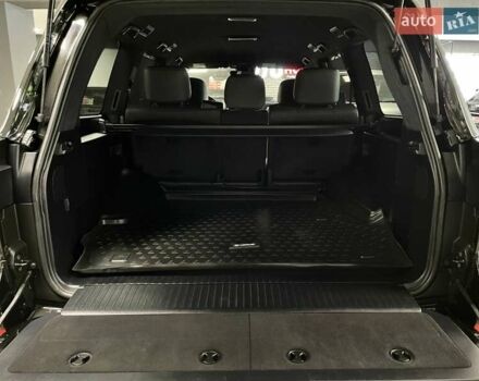 Чорний Лексус ЛХ, об'ємом двигуна 4.46 л та пробігом 156 тис. км за 73700 $, фото 19 на Automoto.ua