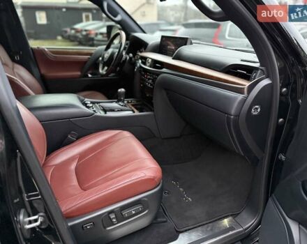 Черный Лексус ЛХ, объемом двигателя 4.46 л и пробегом 120 тыс. км за 69999 $, фото 106 на Automoto.ua