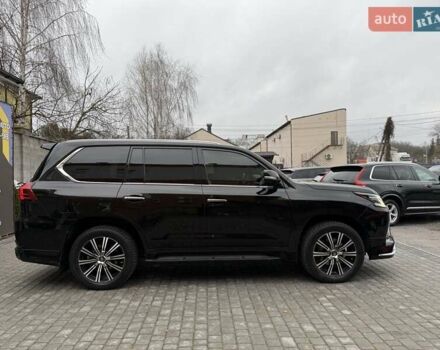 Черный Лексус ЛХ, объемом двигателя 4.46 л и пробегом 120 тыс. км за 69999 $, фото 13 на Automoto.ua