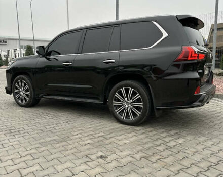 Черный Лексус ЛХ, объемом двигателя 5.66 л и пробегом 1 тыс. км за 72000 $, фото 4 на Automoto.ua