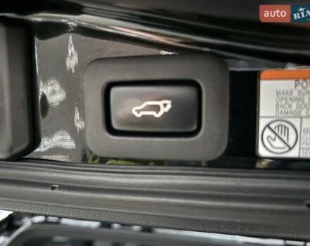 Черный Лексус ЛХ, объемом двигателя 4.46 л и пробегом 120 тыс. км за 69999 $, фото 62 на Automoto.ua