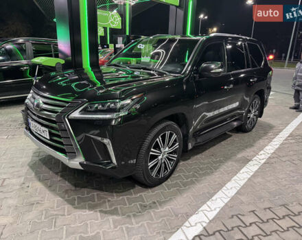 Черный Лексус ЛХ, объемом двигателя 5.66 л и пробегом 206 тыс. км за 68000 $, фото 16 на Automoto.ua