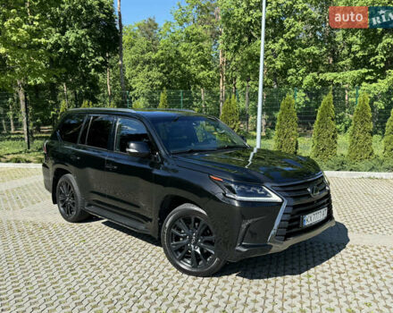 Лексус ЛХ 2019 в Киеве на Automoto.ua Черный Лексус ЛХ, объемом двигателя 4.46 л и пробегом 197 тыс. км за 72000 $, фото 10 на Automoto.ua