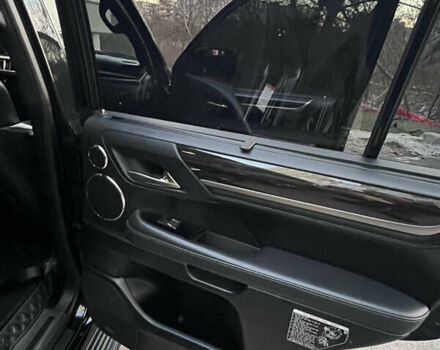 Черный Лексус ЛХ, объемом двигателя 5.66 л и пробегом 127 тыс. км за 76000 $, фото 20 на Automoto.ua