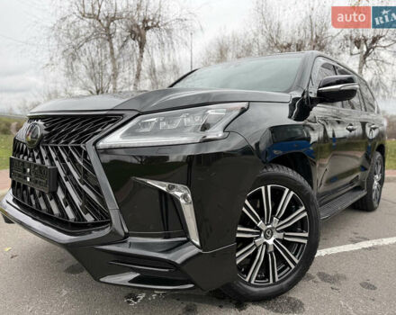 Черный Лексус ЛХ, объемом двигателя 5.66 л и пробегом 55 тыс. км за 81900 $, фото 10 на Automoto.ua