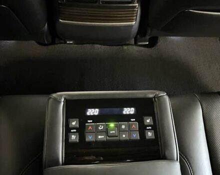 Чорний Лексус ЛХ, об'ємом двигуна 4.46 л та пробігом 156 тис. км за 73700 $, фото 39 на Automoto.ua