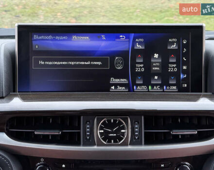 Черный Лексус ЛХ, объемом двигателя 5.66 л и пробегом 55 тыс. км за 81900 $, фото 70 на Automoto.ua