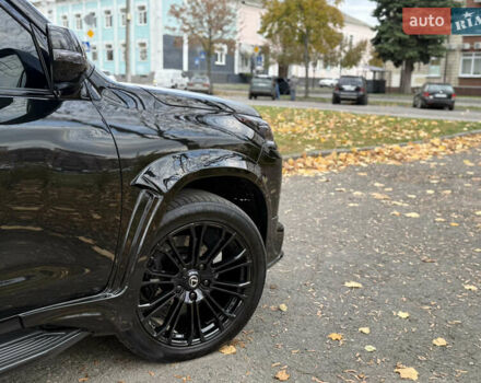 Черный Лексус ЛХ, объемом двигателя 4.46 л и пробегом 112 тыс. км за 82600 $, фото 25 на Automoto.ua