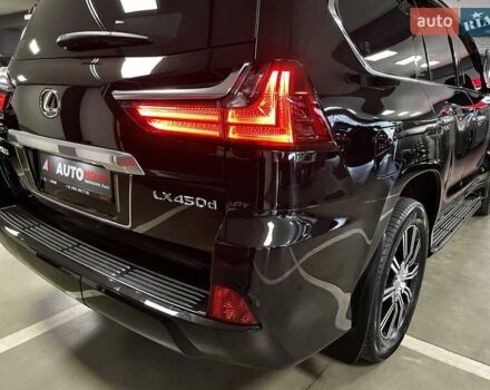 Чорний Лексус ЛХ, об'ємом двигуна 4.46 л та пробігом 156 тис. км за 73700 $, фото 73 на Automoto.ua