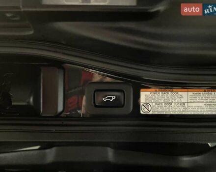 Чорний Лексус ЛХ, об'ємом двигуна 4.46 л та пробігом 156 тис. км за 73700 $, фото 21 на Automoto.ua