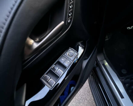 Черный Лексус ЛХ, объемом двигателя 5.66 л и пробегом 127 тыс. км за 76000 $, фото 45 на Automoto.ua