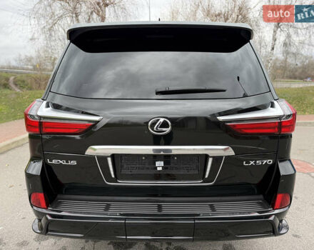 Черный Лексус ЛХ, объемом двигателя 5.66 л и пробегом 55 тыс. км за 81900 $, фото 24 на Automoto.ua