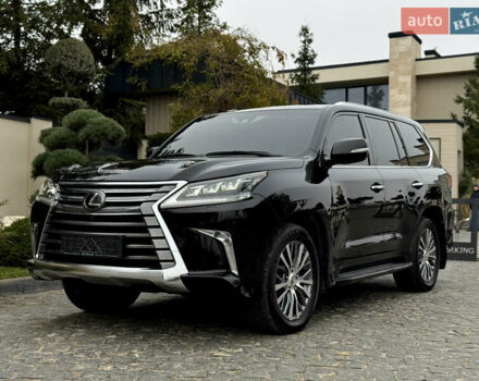 Черный Лексус ЛХ, объемом двигателя 4.46 л и пробегом 208 тыс. км за 70000 $, фото 9 на Automoto.ua