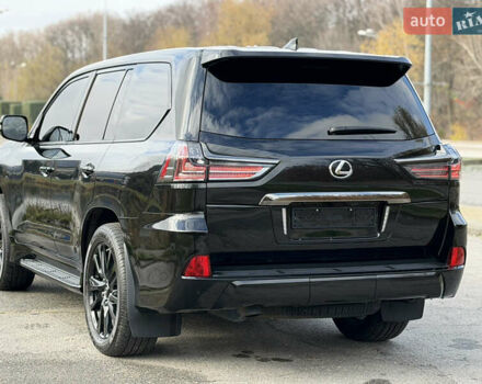 Чорний Лексус ЛХ, об'ємом двигуна 4.46 л та пробігом 74 тис. км за 84300 $, фото 12 на Automoto.ua