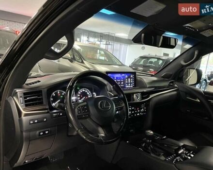 Чорний Лексус ЛХ, об'ємом двигуна 4.46 л та пробігом 156 тис. км за 73700 $, фото 30 на Automoto.ua