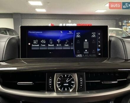 Чорний Лексус ЛХ, об'ємом двигуна 4.46 л та пробігом 85 тис. км за 82700 $, фото 62 на Automoto.ua