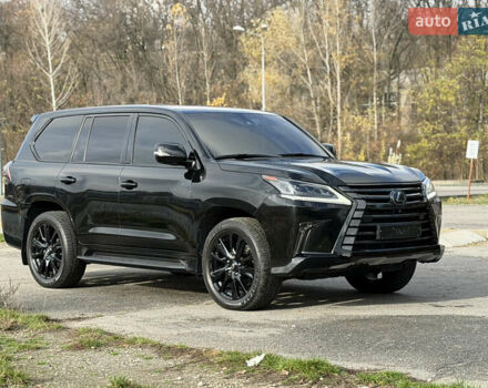 Чорний Лексус ЛХ, об'ємом двигуна 4.46 л та пробігом 74 тис. км за 84300 $, фото 7 на Automoto.ua