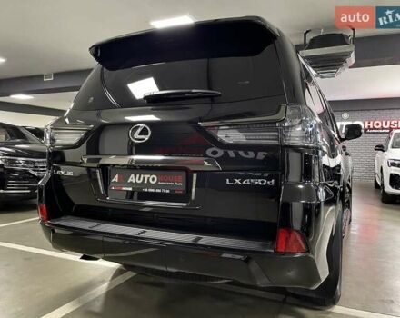 Чорний Лексус ЛХ, об'ємом двигуна 4.46 л та пробігом 85 тис. км за 82700 $, фото 13 на Automoto.ua