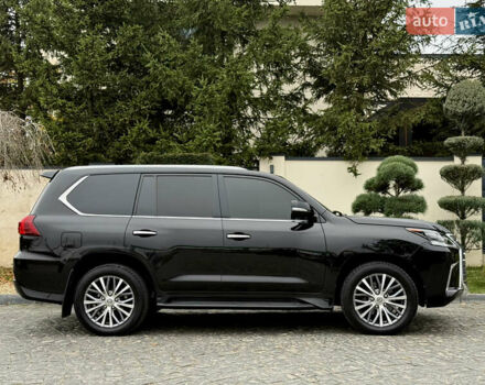 Черный Лексус ЛХ, объемом двигателя 4.46 л и пробегом 208 тыс. км за 70000 $, фото 24 на Automoto.ua